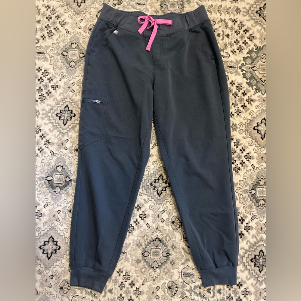 Figs grey Night Sky Jogger Scrub Pants with Pink drawstring